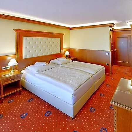 Отель Parkhotel Stader Hof