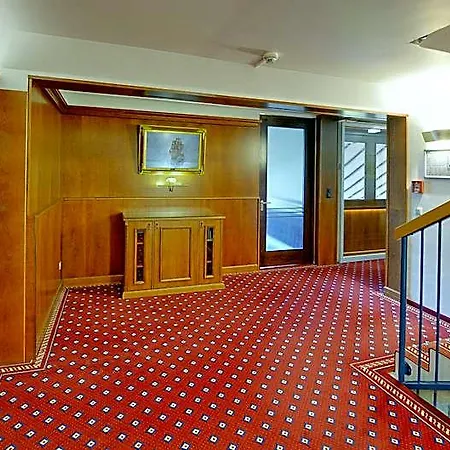 Отель Parkhotel Stader Hof