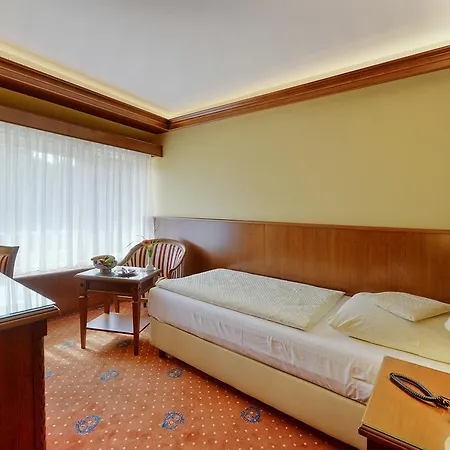 Parkhotel Stader Hof Otel