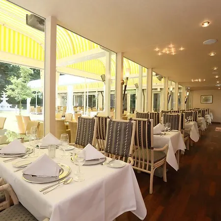 Parkhotel Stader Hof Штаде